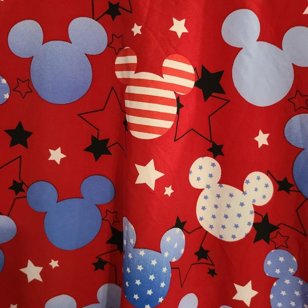 Disney ‎ Mickey Mouse Red, White & Blue Scrub Top 3XL STRETCH PATRIOTIC 3 POCKET